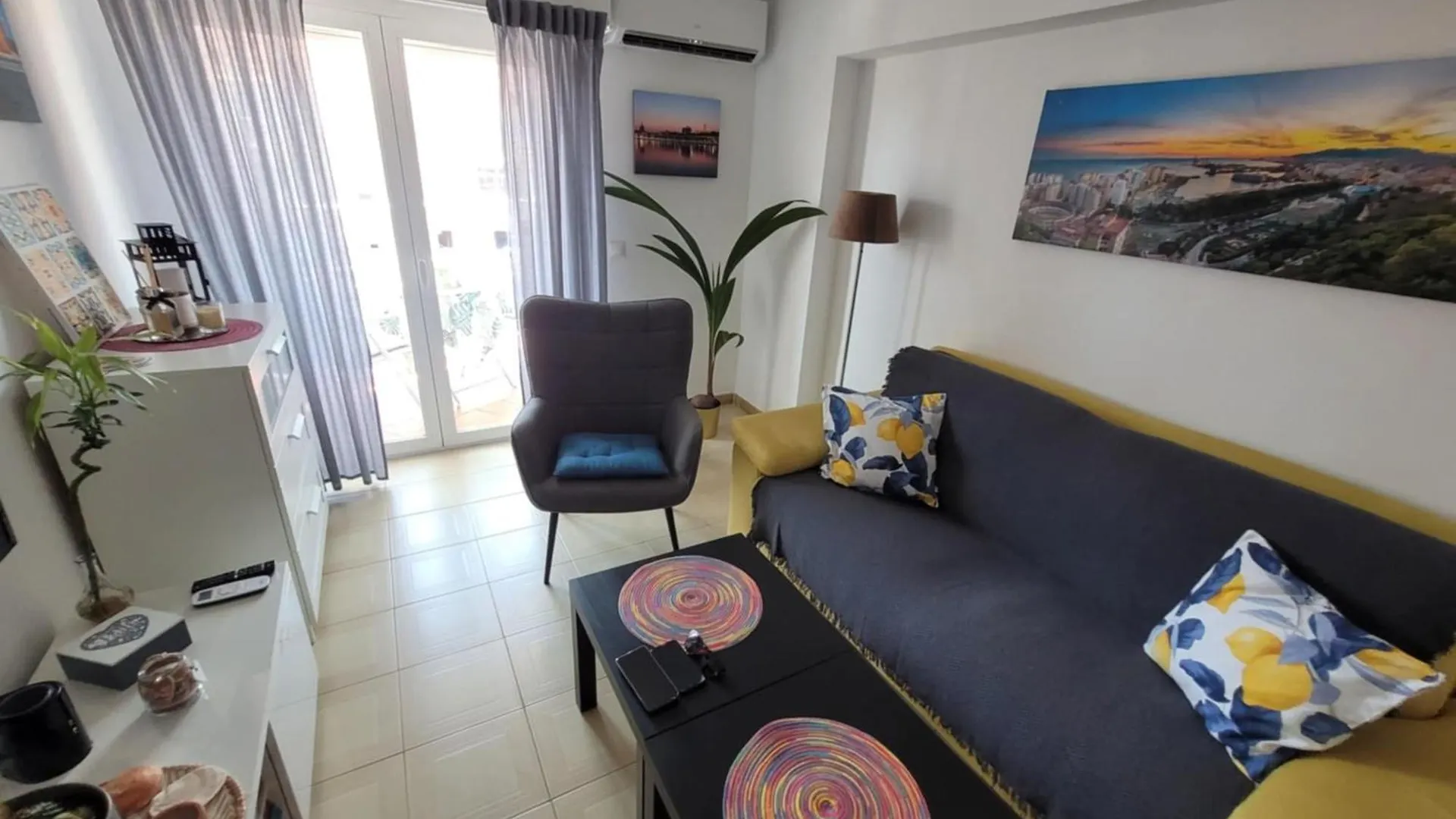 Attico Acuario, 2 Bathrooms Top Floor Appartment With Sea And Mountain Views Benalmádena
